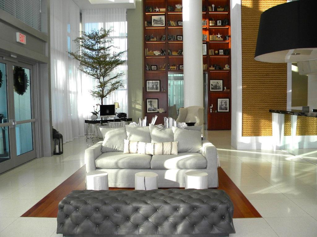Monte Carlo Miami Suite ไมอามีบีช ภายนอก รูปภาพ