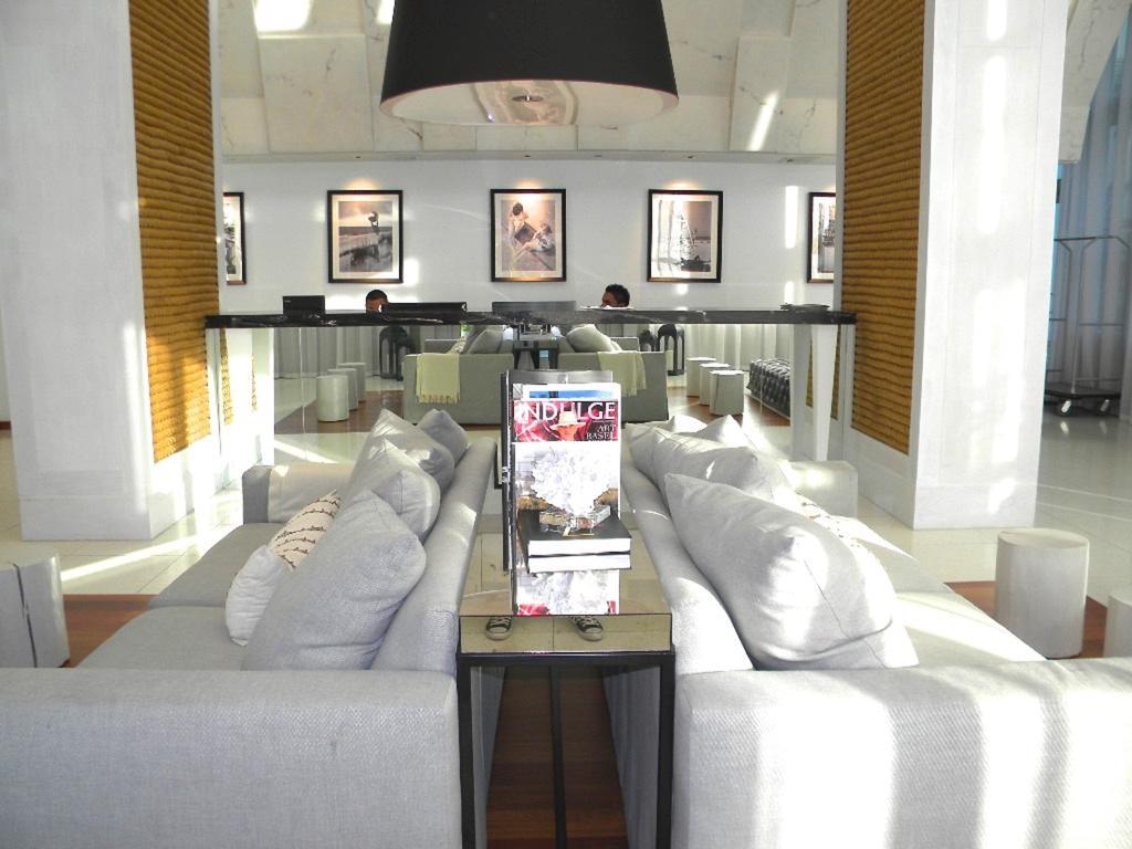 Monte Carlo Miami Suite ไมอามีบีช ภายนอก รูปภาพ