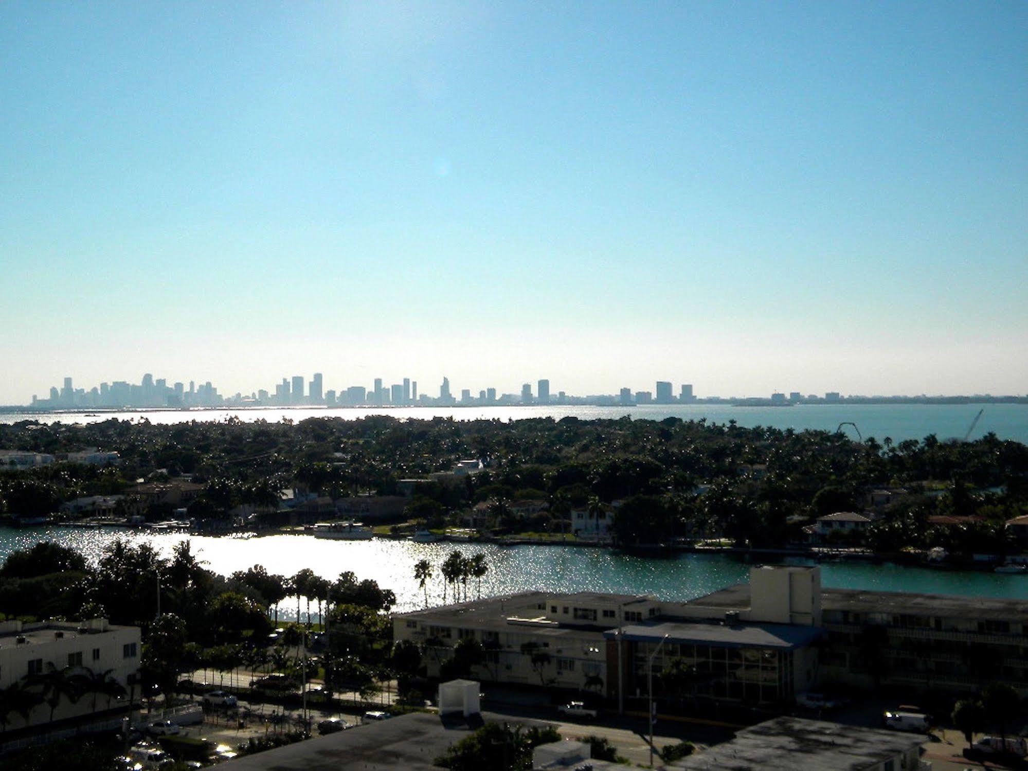 Monte Carlo Miami Suite ไมอามีบีช ภายนอก รูปภาพ