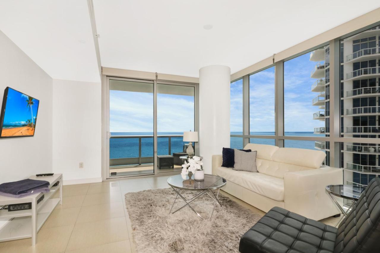 Monte Carlo Miami Suite ไมอามีบีช ภายนอก รูปภาพ